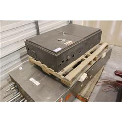 PALLET OF LARGE PANEL BOXES