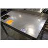 Image 1 : STAINLESS STEEL TABLE
