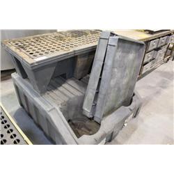 PLASTICE POLY SPILL PALLET