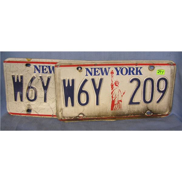 NY license plates picturing the Statue of Liberty