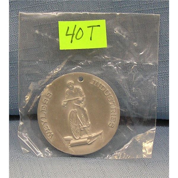 Vintage Weyless Industries bicycle advertising medal