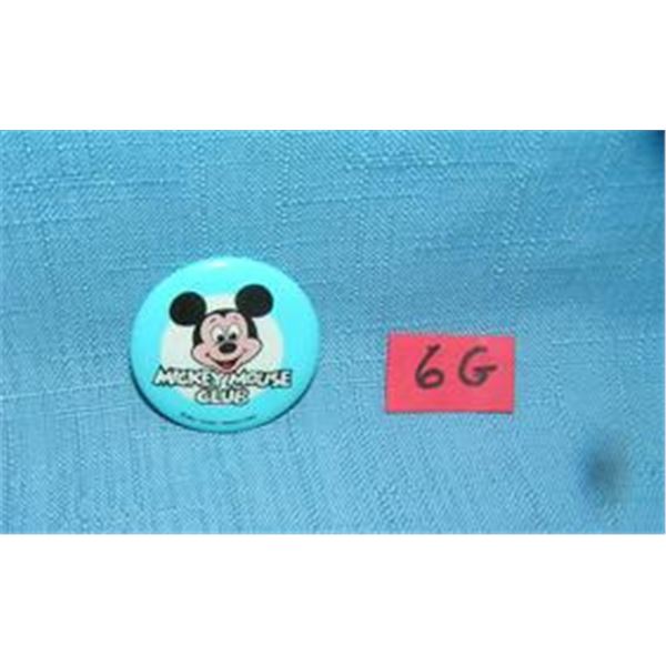 Vintage Mickey Mouse Club pictural pin back button
