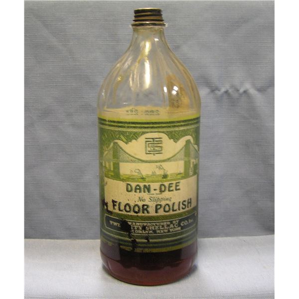 Dan-Dee polish w/ Brooklyn Bridge on the label