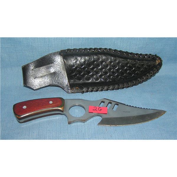 Modern walnut handled stainless steel fighting knife