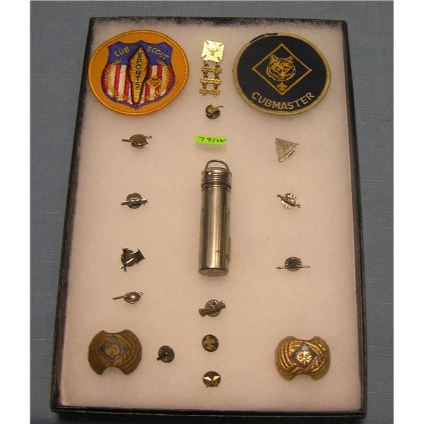 Group of vintage scouting collectibles
