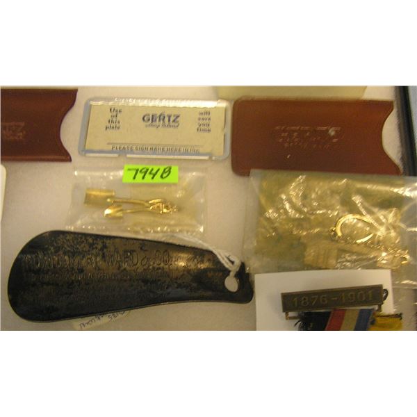 Group of advertising collectibles