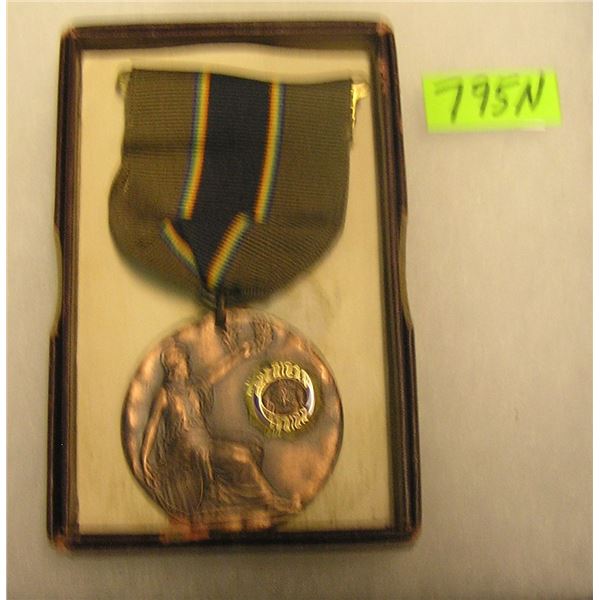 American legion medal and ribbon group