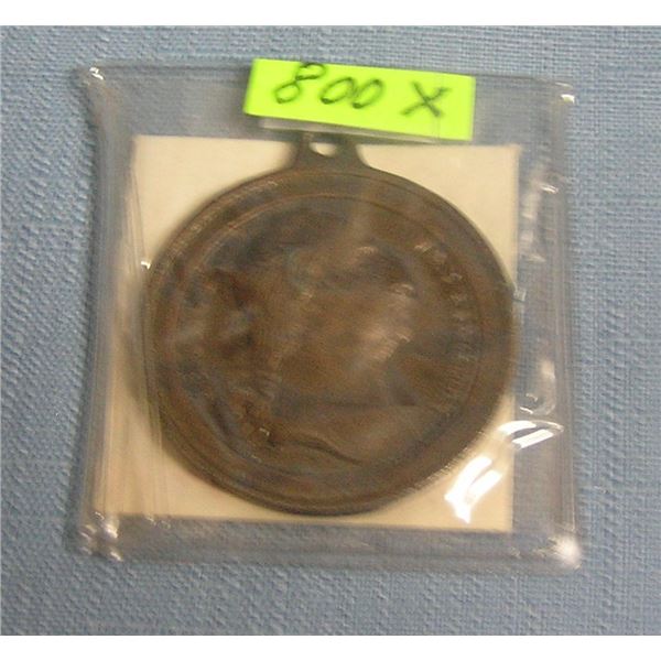 George Washington pictorial medallion