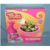 Image 1 : Trolls miniature poppy garden set with original box