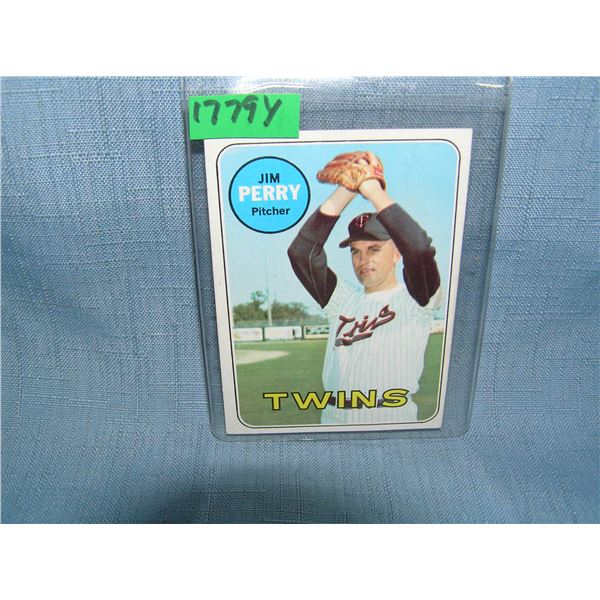 Jim Perry 1969 Topps baseball card