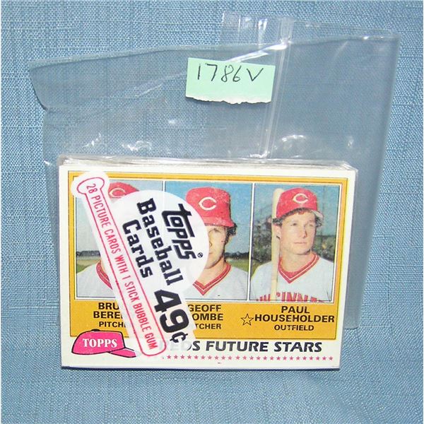 1981 Topps factory sealed cello pack with Ricky Henderson on back