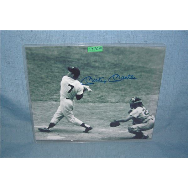 Autographed Mickey Mantle 8 by 10 photo