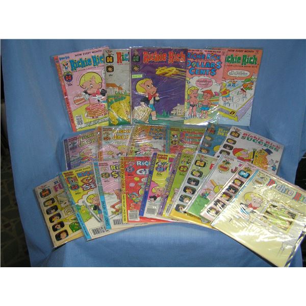 Large collection of vintage Richie Rich Comic Books