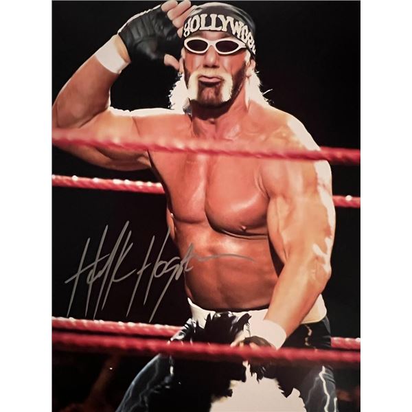 WWF Hulk Hogan signed photo