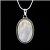 Image 3 : Luminescent 28.50ct Moonstone Pendant with Chain