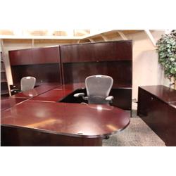 Mahogany Bullet Top Executive Desk