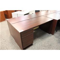 Mahogany Single Pedestal Desk