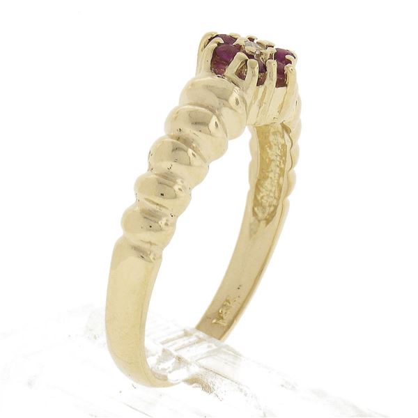 14k Yellow Gold 0.14 ctw Diamond & Ruby Halo Petite Floral Ribbed Cluster Ring