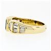 Image 6 : Trevi 18k Yellow Gold 1.90 ctw Oval Sapphire & Baguette Diamond Ring