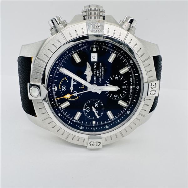Breitling Avenger Chronograph