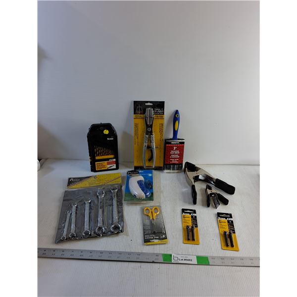 5 Pcs Nut Wrench, Titan Drill Bit Set, Paint Brush, (2) Spring Clamps, (2) Titan Magnetic Bits