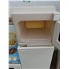 Image 5 : **Kids Toy Kitchen 41" x 31" x 17", Cannot Ship