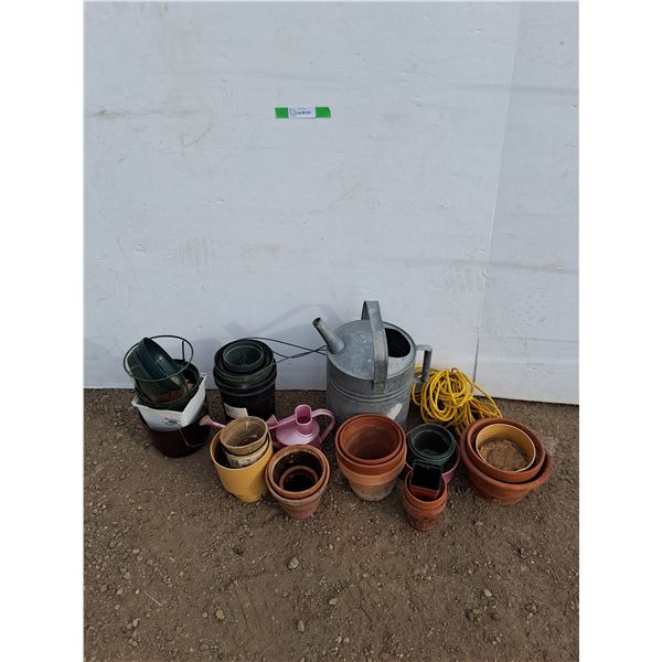 **Various Planters and Watering Cans - Cannot Ship