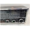 Image 3 : Vintage Hallicrafters International Broadcast Radio - As Is