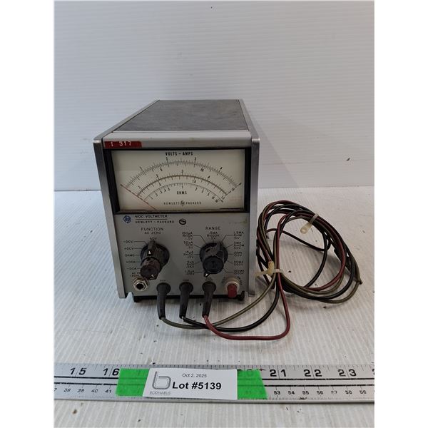 Vintage Hewlett Packard 410C Voltmeter  - As Is