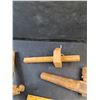Image 4 : Vintage Stanley Marking Gauges, Folding Ruler, Wooden Barrel Tap
