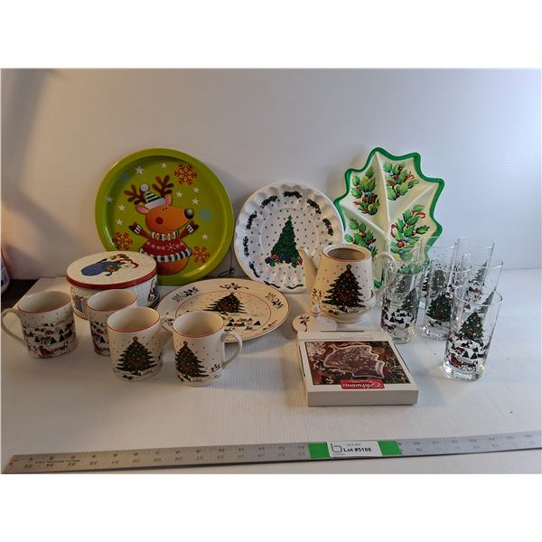 Christmas Heritage Plate and Mug Set