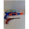 Image 4 : Jenleck Baseball Glove, Ice Shots Water Gun,  Toy Pistol Holder, Etc
