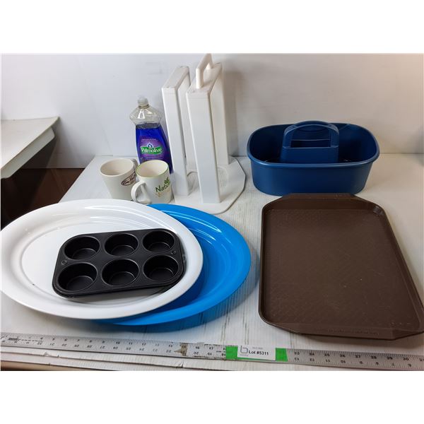 (3) Plastic Trays Up to 18.5", Caddy, (2) Coffee Mugs, Misc.