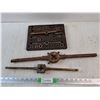 Image 1 : Vintage Tap and Die Set