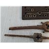 Image 3 : Vintage Tap and Die Set