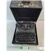 Image 1 : Vintage Remington Rand Typewriter - PICK UP