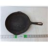 Image 1 : Cast Iron Frying Pan 14.75"