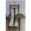 Image 1 : *Folding Lawn Chair 39.5" Tall - PICK UP ONLY