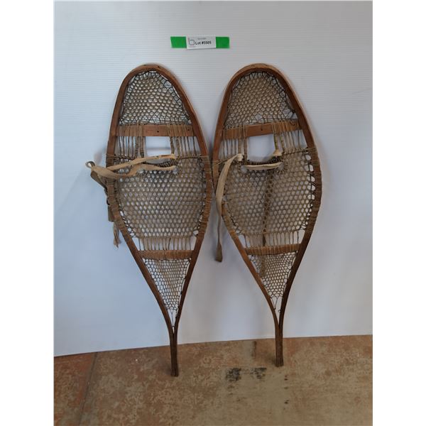 * A Pair of Snow Shoes 42" x 12", Cannot Ship
