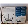 Image 5 : TrendNet Gigabit Switch & D-Link Gigabit Router- Untested