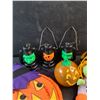 Image 2 : Various Halloween Decorations