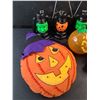 Image 4 : Various Halloween Decorations
