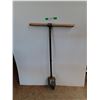 Image 1 : ** Post Hole Auger 46" - PICK UP ONLY