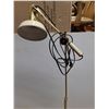 Image 2 : *Adjustable Floor Lamp, Needs Bulb, As Is, Cannot Ship