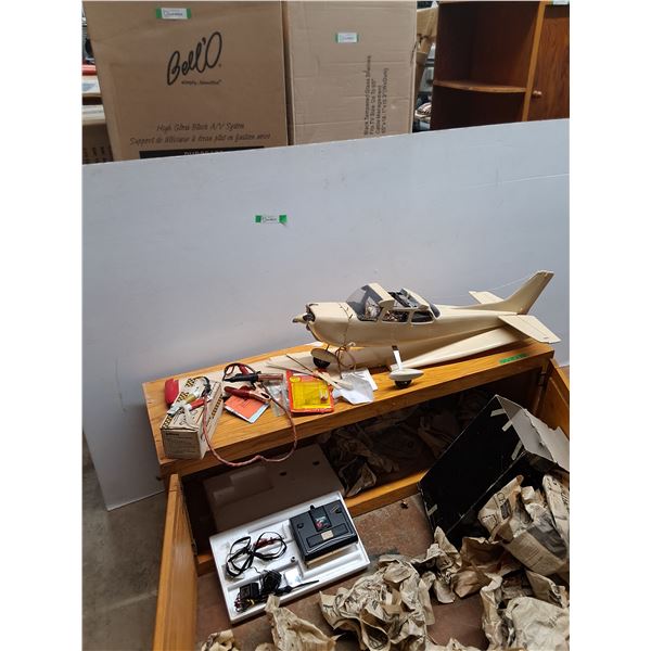 *RC Plane, Wooden Double Cupboard, Entertainment Stand, Cannot Ship