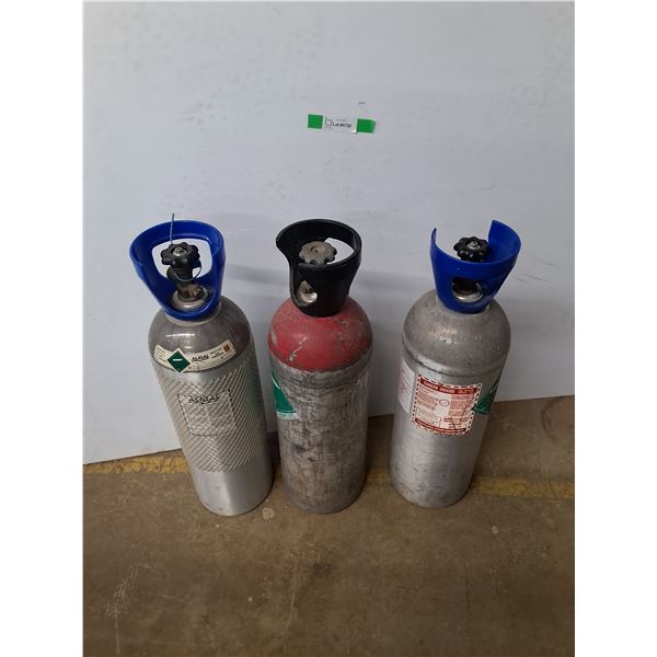 *(3) Carbon Dioxide Tanks, Unknown How Full, Cannot Ship