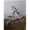 Image 3 : **Childrens Schwinn Bicycle w/ Training Wheels , Has 14" Wheels,  Cannot Ship