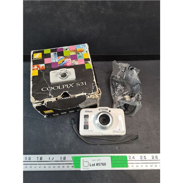 Nixon Coolpix S31 Camera - As Is