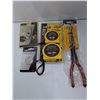 Image 4 : Worklight,Long Nose Pliers, (2) Pack tape Measure,Adjustable Wrench and more in pictures
