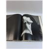 Image 5 : Richard Avedon Signed Photographs Book - Hardcover